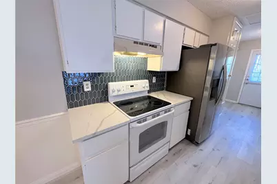 9900 Hundred Oaks Circle #B, Austin, TX 78750 - Photo 7