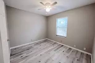 9900 Hundred Oaks Cir, Austin, TX 78750 - Photo 17