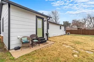 1011 Gilmore St, Taylor, TX 76574 - Photo 37