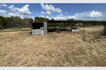 524 Rangeland Road, Blanco, TX 78606 - Photo 21