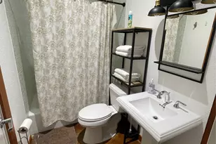1000 E 8th St, Austin, TX 78702 - Photo 21