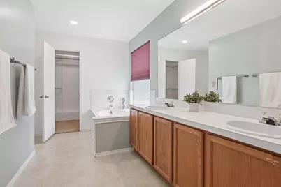 14621 Lantern Drive, Pflugerville, TX 78660 - Photo 17