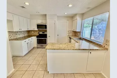 12001 Ladrido Lane, Austin, TX 78727 - Photo 15