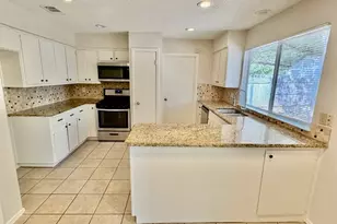 12001 Ladrido Ln, Austin, TX 78727 - Photo 15