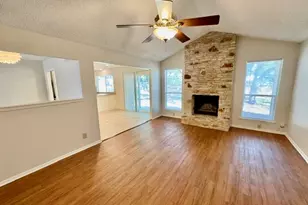12001 Ladrido Ln, Austin, TX 78727 - Photo 7