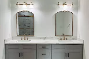 614 S Middle St, Flatonia, TX 78941 - Photo 35