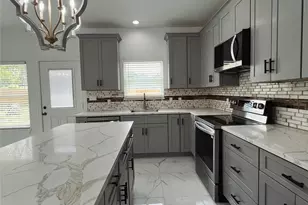 614 S Middle St, Flatonia, TX 78941 - Photo 11