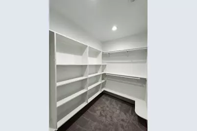 614 S Middle Street, Flatonia, TX 78941 - Photo 33