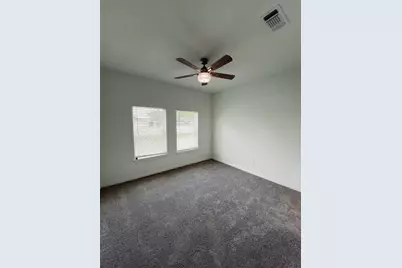 614 S Middle Street, Flatonia, TX 78941 - Photo 27