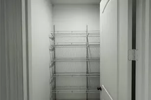 614 S Middle St, Flatonia, TX 78941 - Photo 17