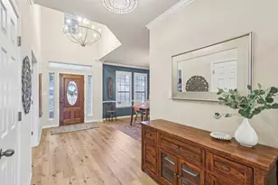 7124 Via Dono Dr, Austin, TX 78749 - Photo 5