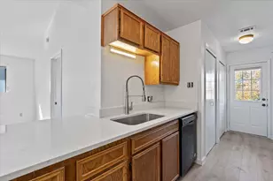 1312 Zephyr Ln, Round Rock, TX 78664 - Photo 9