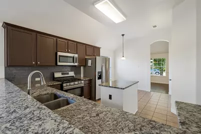 3704 Pine Needle Circle, Round Rock, TX 78681 - Photo 9