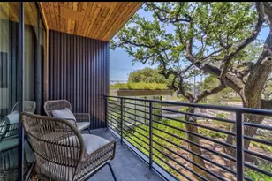 900 S 1st St, Austin, TX 78704 - Photo 17