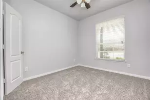 704 Bonnet Blvd, Georgetown, TX 78628 - Photo 17