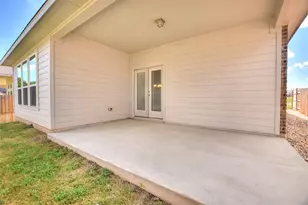 704 Bonnet Blvd, Georgetown, TX 78628 - Photo 27