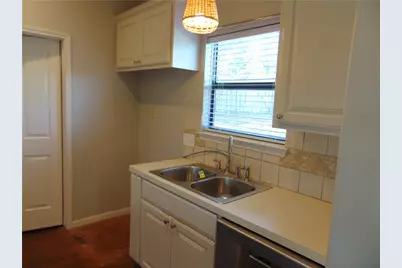 160 Loving Trail #B, Dripping Springs, TX 78620 - Photo 5