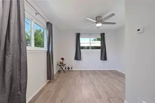 1111 W 10th St, Austin, TX 78703 - Photo 9