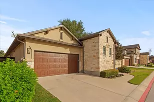 549 Clubhouse Dr, Georgetown, TX 78628 - Photo 3