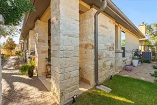 549 Clubhouse Dr, Georgetown, TX 78628 - Photo 27