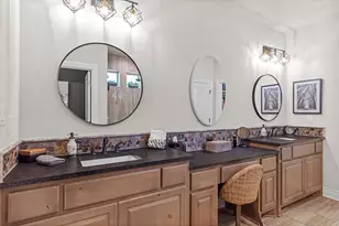 549 Clubhouse Dr, Georgetown, TX 78628 - Photo 17