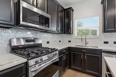 11509 Timber Heights Drive, Austin, TX 78754 - Photo 11