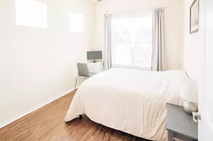 8601 W Gate Blvd, Austin, TX 78745 - Photo 9