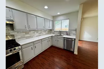 11215 Slippery Elm Trail, Austin, TX 78750 - Photo 7