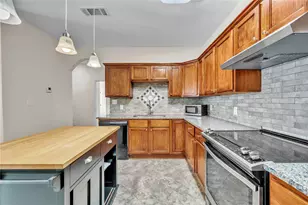 170 Interstate Dr, Buda, TX 78610 - Photo 1