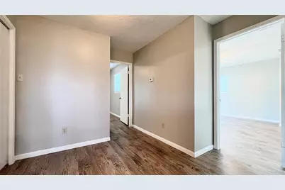 9201 Simmons Road #117, Austin, TX 78759 - Photo 11