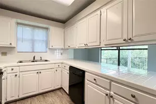 9201 Simmons Rd, Austin, TX 78759 - Photo 7
