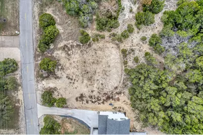 312 Alloway Drive, Briarcliff, TX 78669 - Photo 5