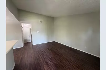 6201 Berkett Cove #B, Austin, TX 78745 - Photo 7