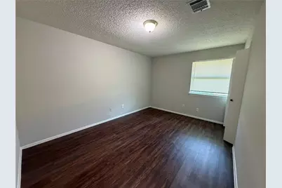 6201 Berkett Cove #B, Austin, TX 78745 - Photo 9