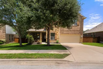 108 Lake Mineral Wells Drive, Georgetown, TX 78628 - Photo 3