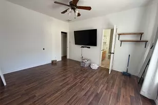 10017 Janet Loop, Dripping Springs, TX 78620 - Photo 11