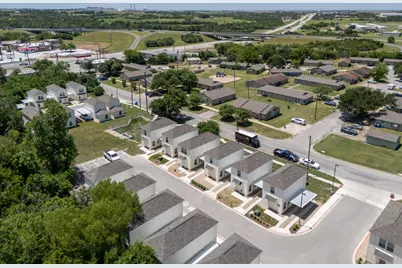 350 Debus Drive #205 A, Taylor, TX 76574 - Photo 3