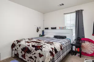 350 Debus Dr, Taylor, TX 76574 - Photo 5