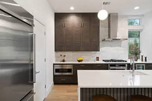 900 S 2nd St, Austin, TX 78704 - Photo 11