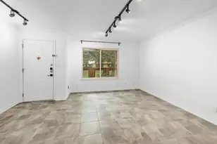 9534 Quail Village Ln, Austin, TX 78758 - Photo 7