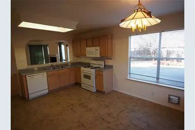 9602 Dalewood Drive, Austin, TX 78729 - Photo 5
