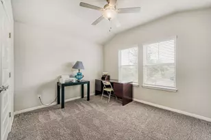 10505 Mager Ln, Hutto, TX 78634 - Photo 9