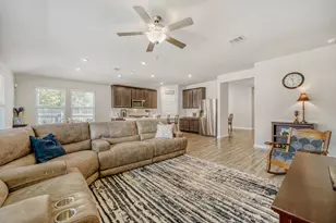 10505 Mager Ln, Hutto, TX 78634 - Photo 5