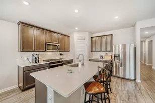 10505 Mager Ln, Hutto, TX 78634 - Photo 11