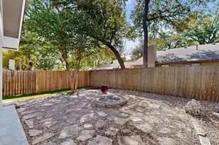 13172 Mill Stone Dr, Austin, TX 78729 - Photo 39