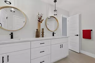 13172 Mill Stone Dr, Austin, TX 78729 - Photo 19