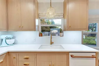 2108 Wooten Drive, Austin, TX 78757 - Photo 33