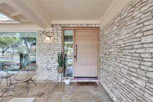 2108 Wooten Dr, Austin, TX 78757 - Photo 11