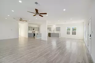 117 Ori Ct, Bastrop, TX 78602 - Photo 9