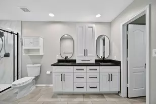 242 Wildwood Dr, Georgetown, TX 78633 - Photo 21